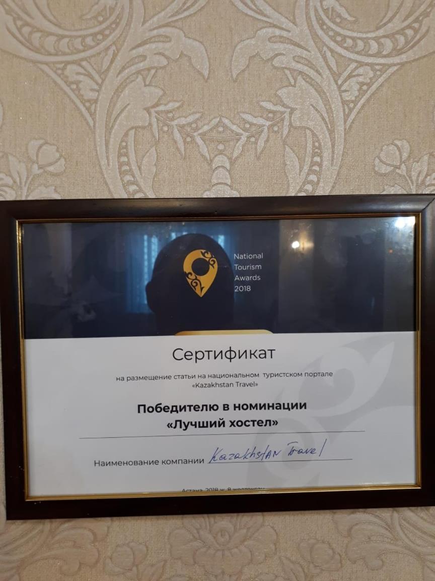 Triumph Astana Hostel Buitenkant foto
